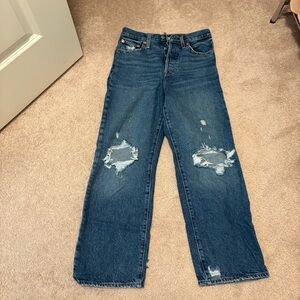 Levi's rib cage ankle jeans